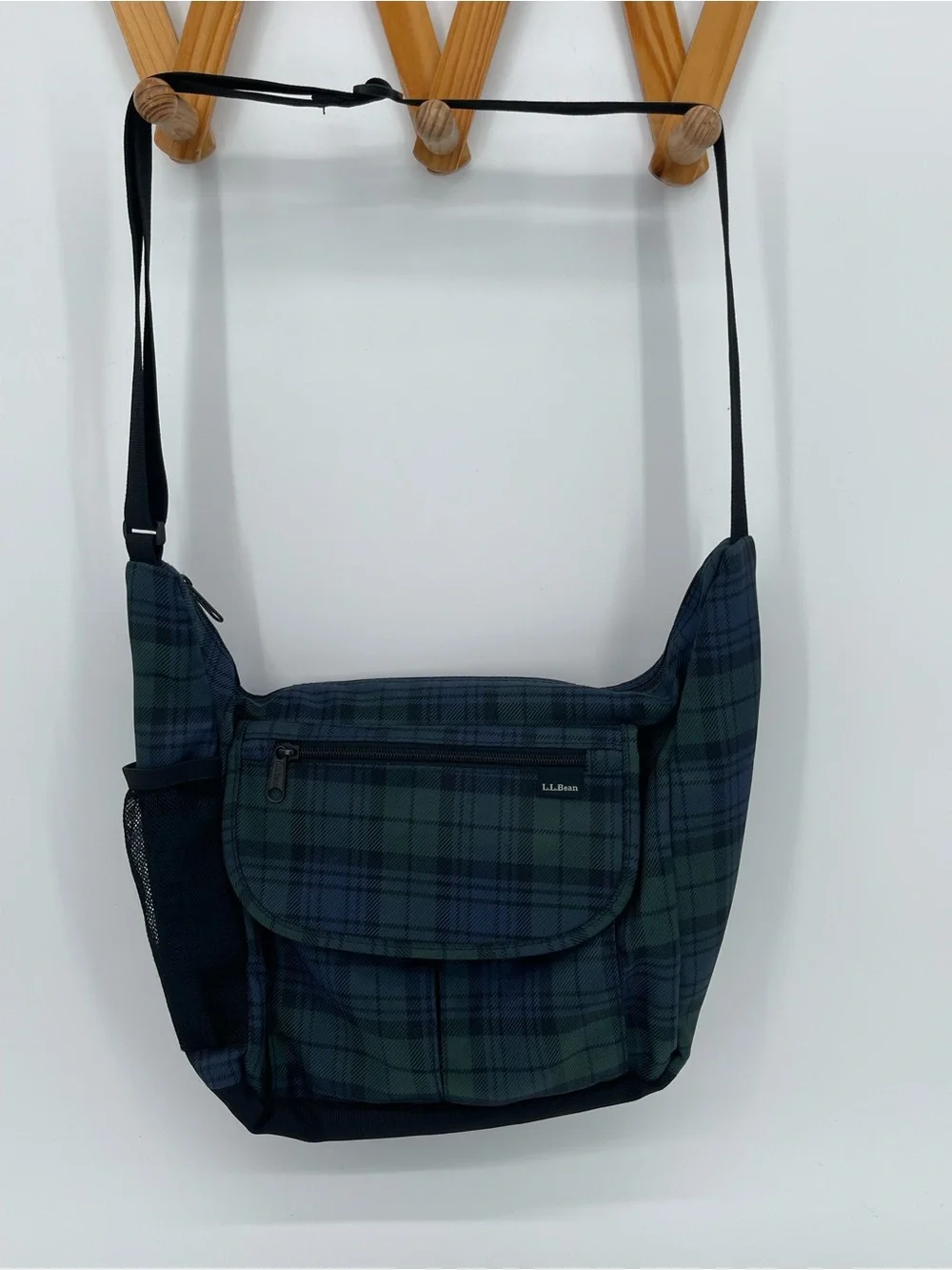 Vintage L.L. Bean Navy and Dark Green  Blackwatch Plaid Messenger Bag